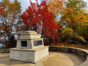 Caoner's Monument in the fall