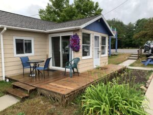 Barefoot Beach cottage