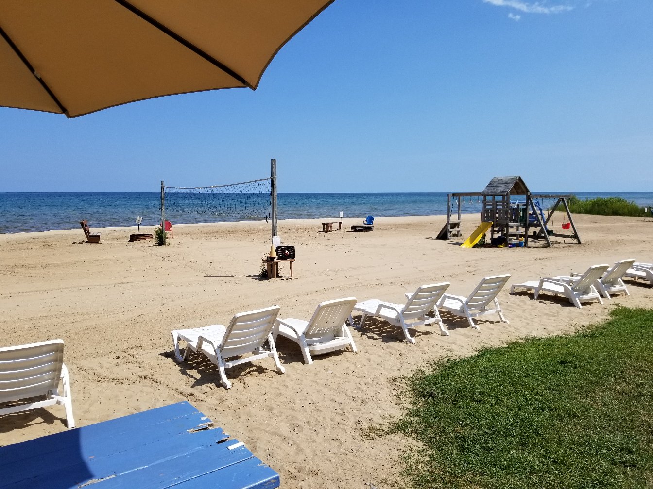 beach at barefoot beach resort