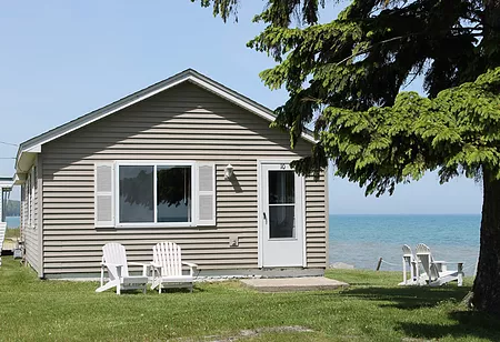 Oscoda’s Diverse Lodging, Continued