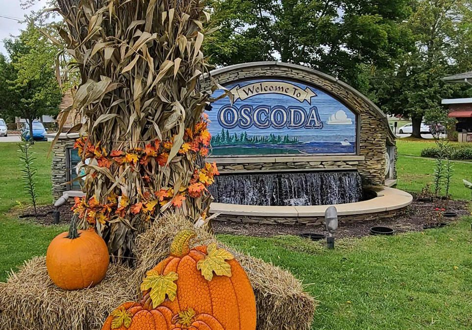 Oscoda boundary sign decorated for fall
